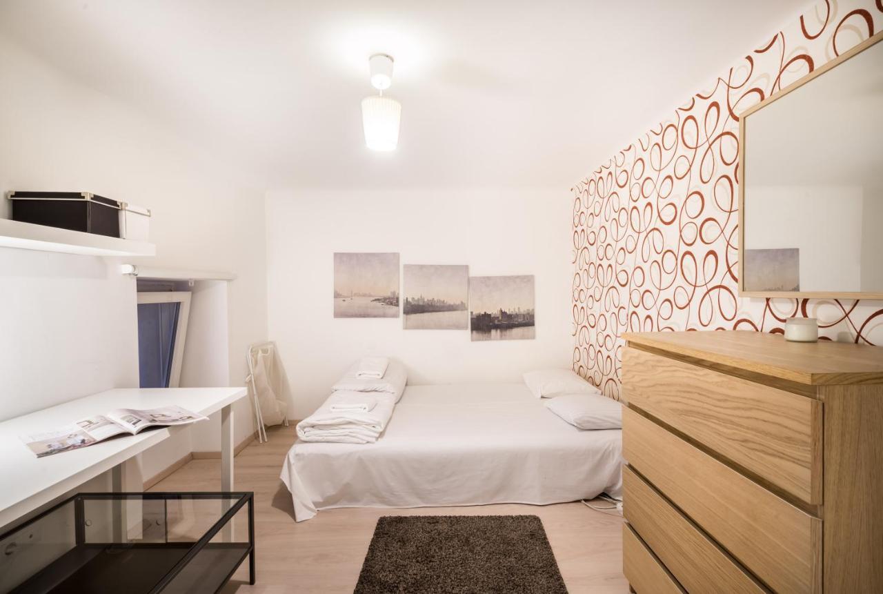 Bpr Red Tower Duplex Apartment *